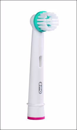 Photo showing a Oral-B Ortho power brush head